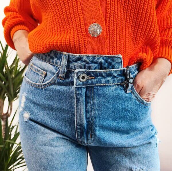 meraki online shop jeans asimmetrica strappi indossati dettaglio 1